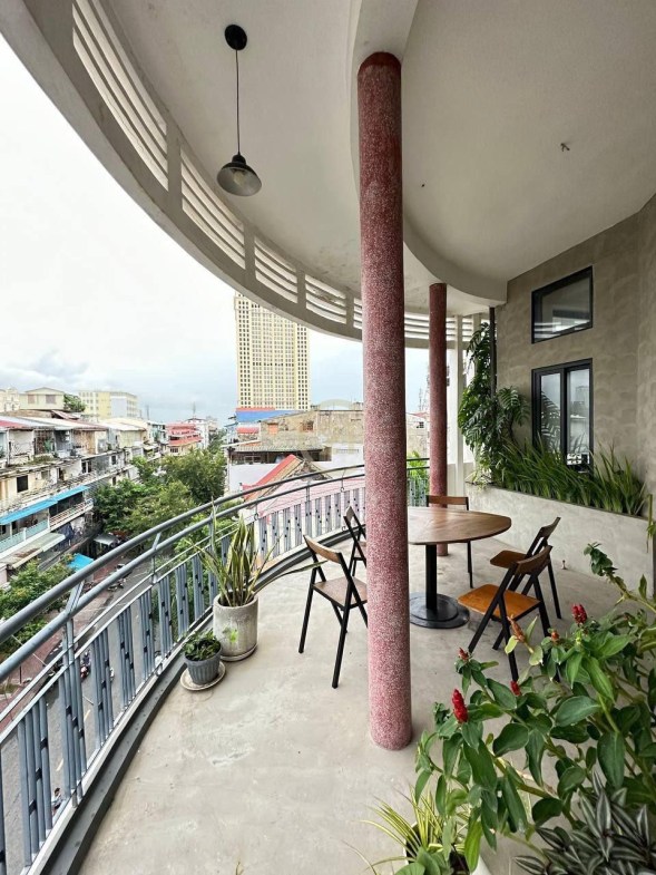 LUXURY ONE BEDROOM FOR RENT AT PSAR THMEI