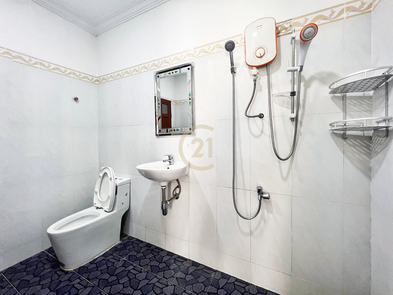 BCDE01D6-C4BF-44D4-9CB7-351E4278C1C3 One bedroom for rent in tuol tom poung