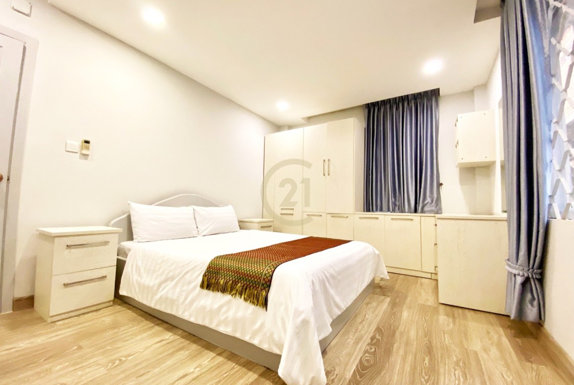 Luxury Two bedroom for rent in bKK1