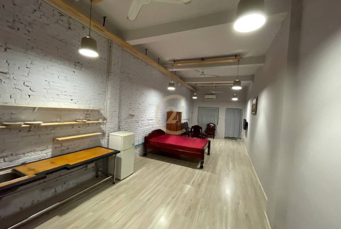 Nice studio room for rent at Doun Penh