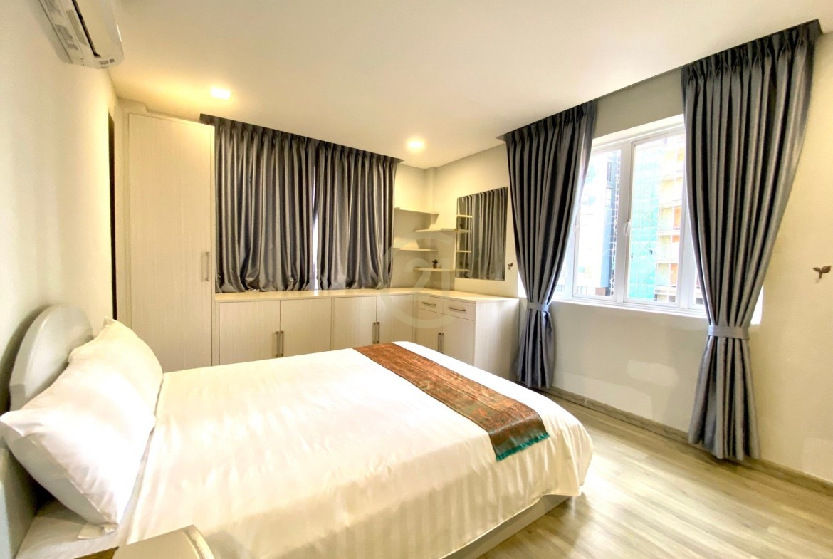 Luxury Two bedroom for rent in bKK1