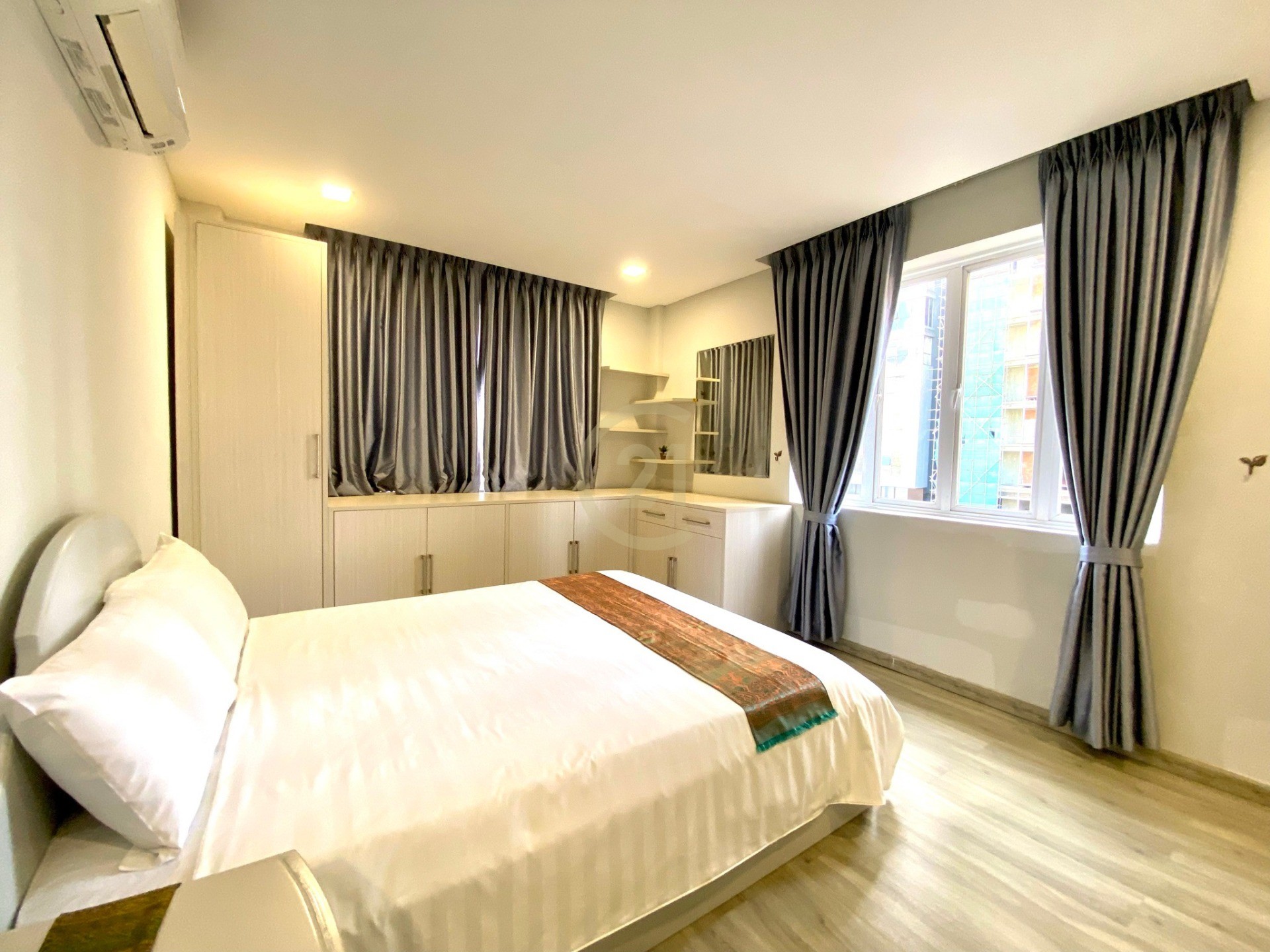 E87E4947-123E-4FC4-940C-D61B6299ED8C Luxury Two bedroom for rent in bKK1