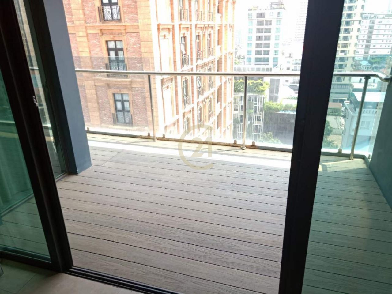 Condo for rent at Skyline