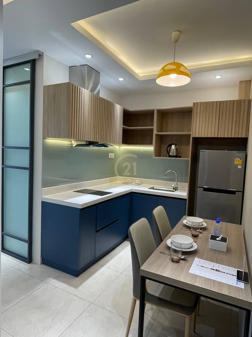 Penthouse one bedroom at Aeon1 supermarket
