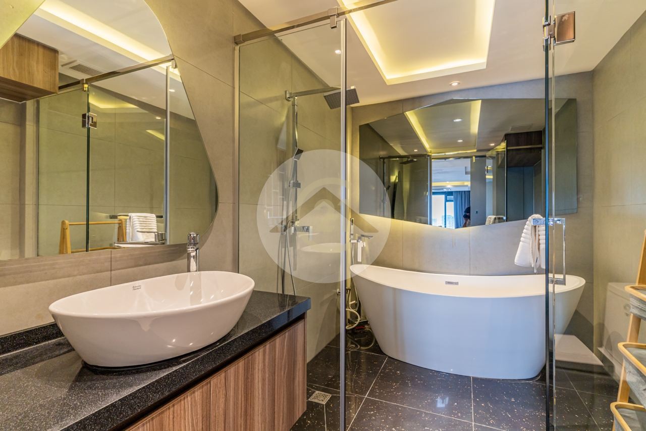 Penthouse one bedroom at Aeon1 supermarket