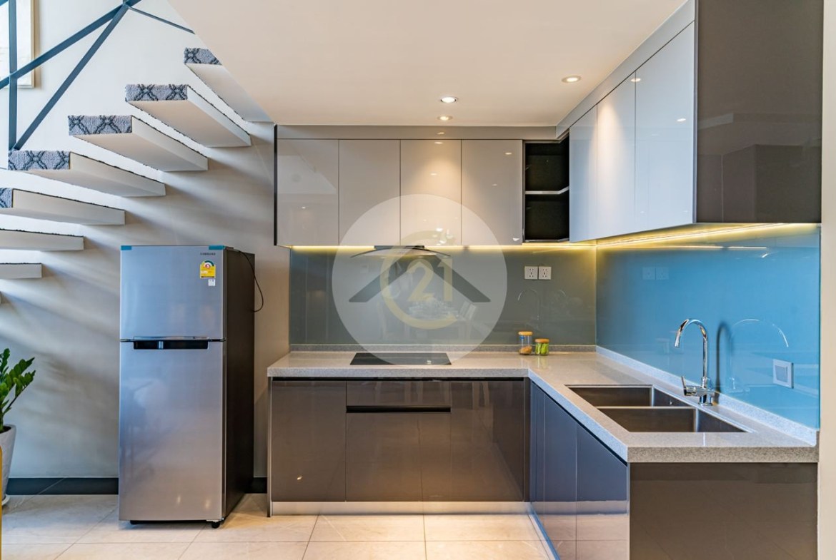 Penthouse one bedroom at Aeon1 supermarket