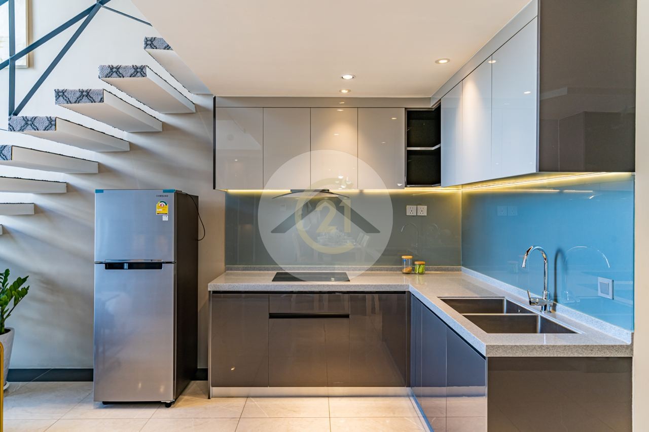 Penthouse one bedroom at Aeon1 supermarket