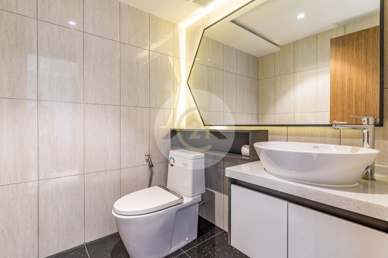 Penthouse one bedroom at Aeon1 supermarket