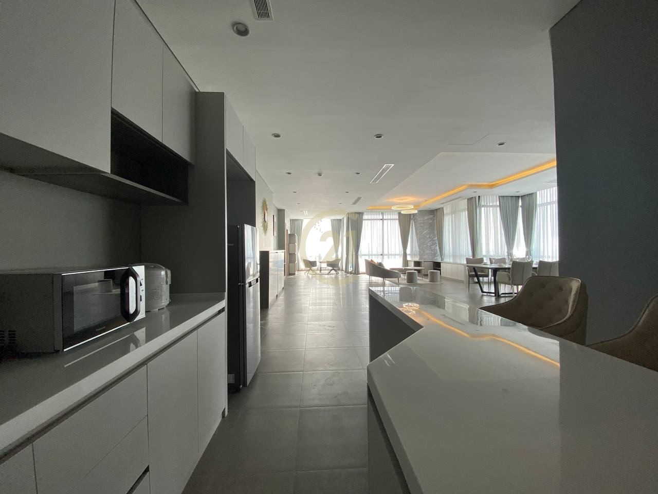 Four bedroom for rent at Sky Villa
