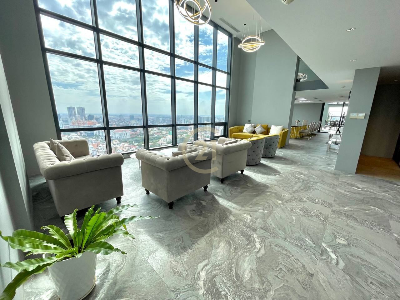 Penthouse 5 bedroom for sale at Aeon1 supermarket