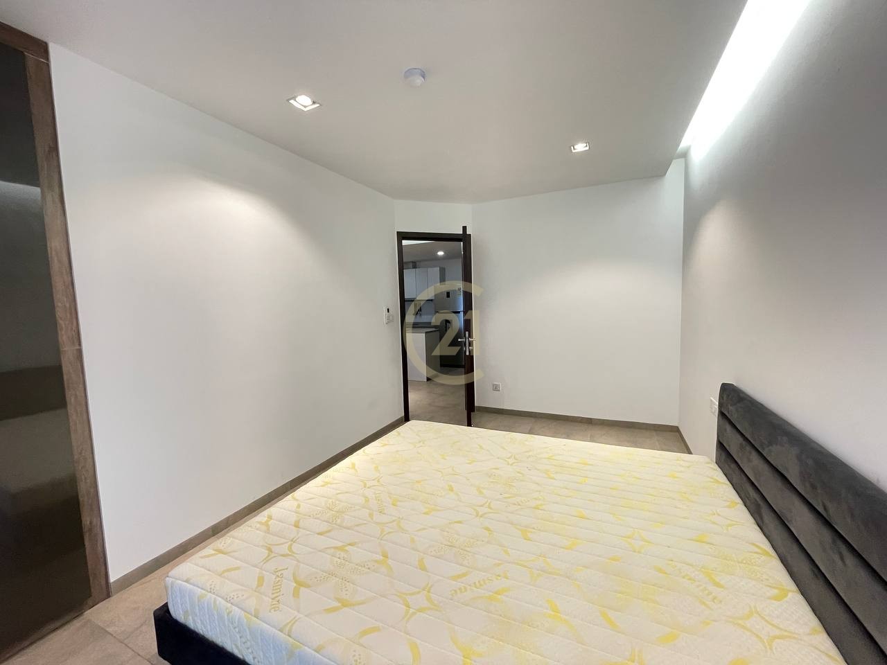 Condo for rent at Urban village