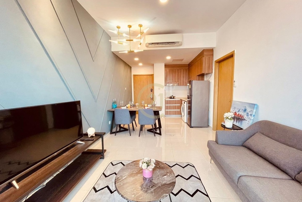 Condo for rent at Skyline