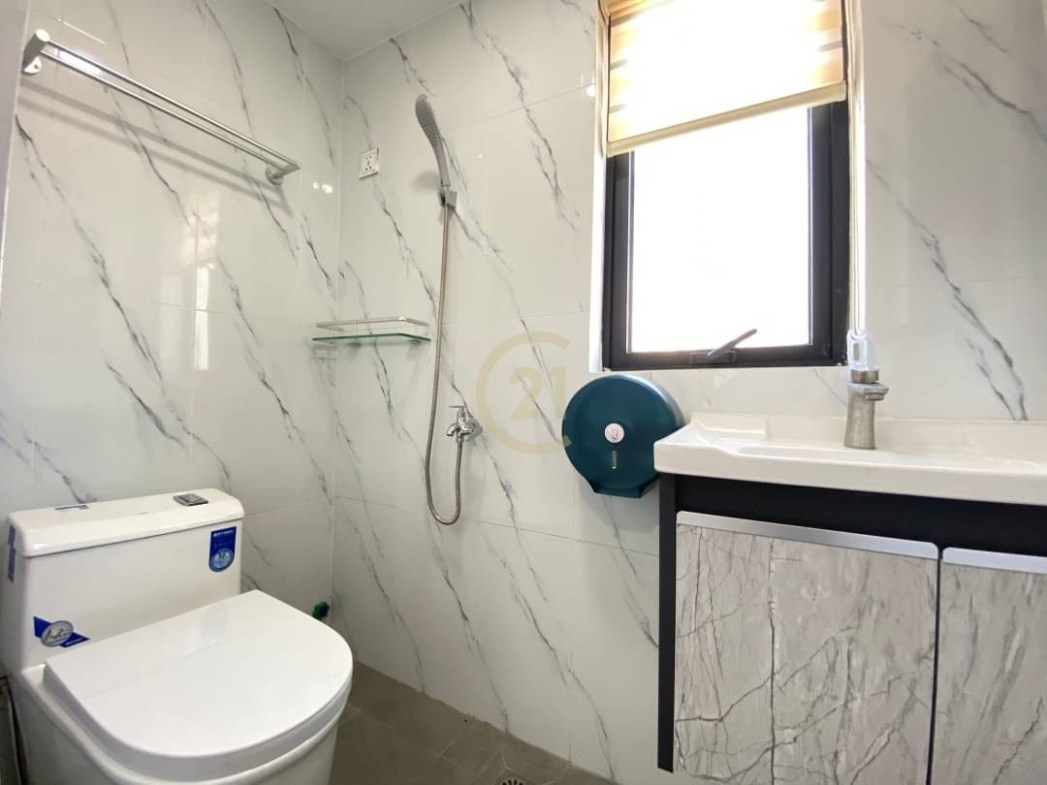 New Brand 2 Bedrooms Condo For Rent Located Tonle Bassac Land