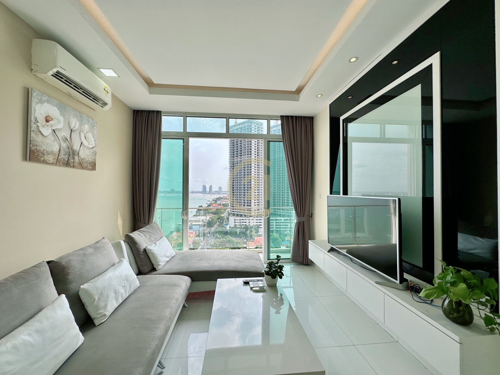 Two bedroom for rent at Chrong ChongVa