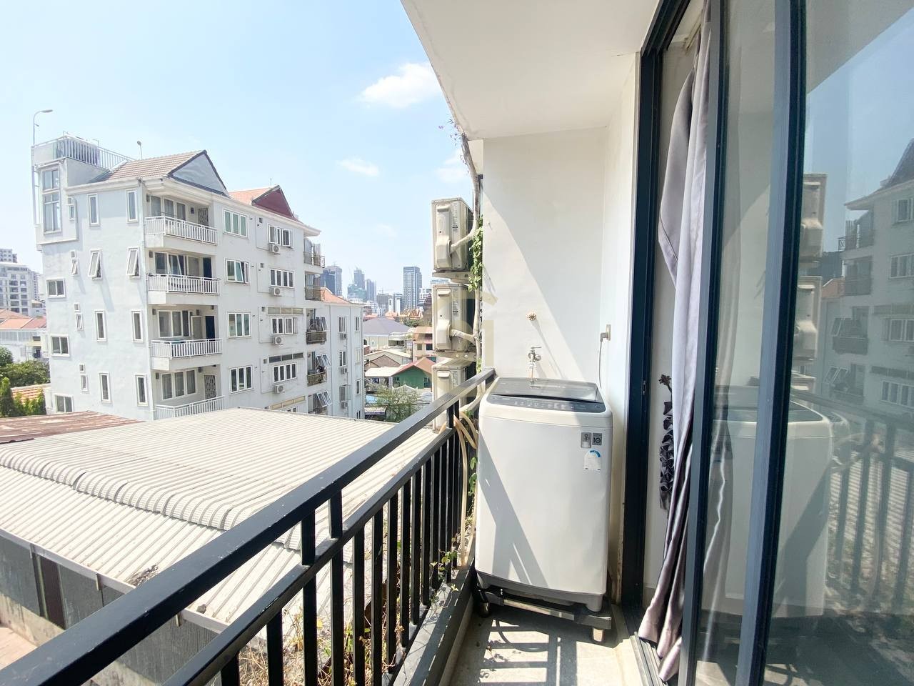 Lovely 2 Bedroom Apartment For Rent