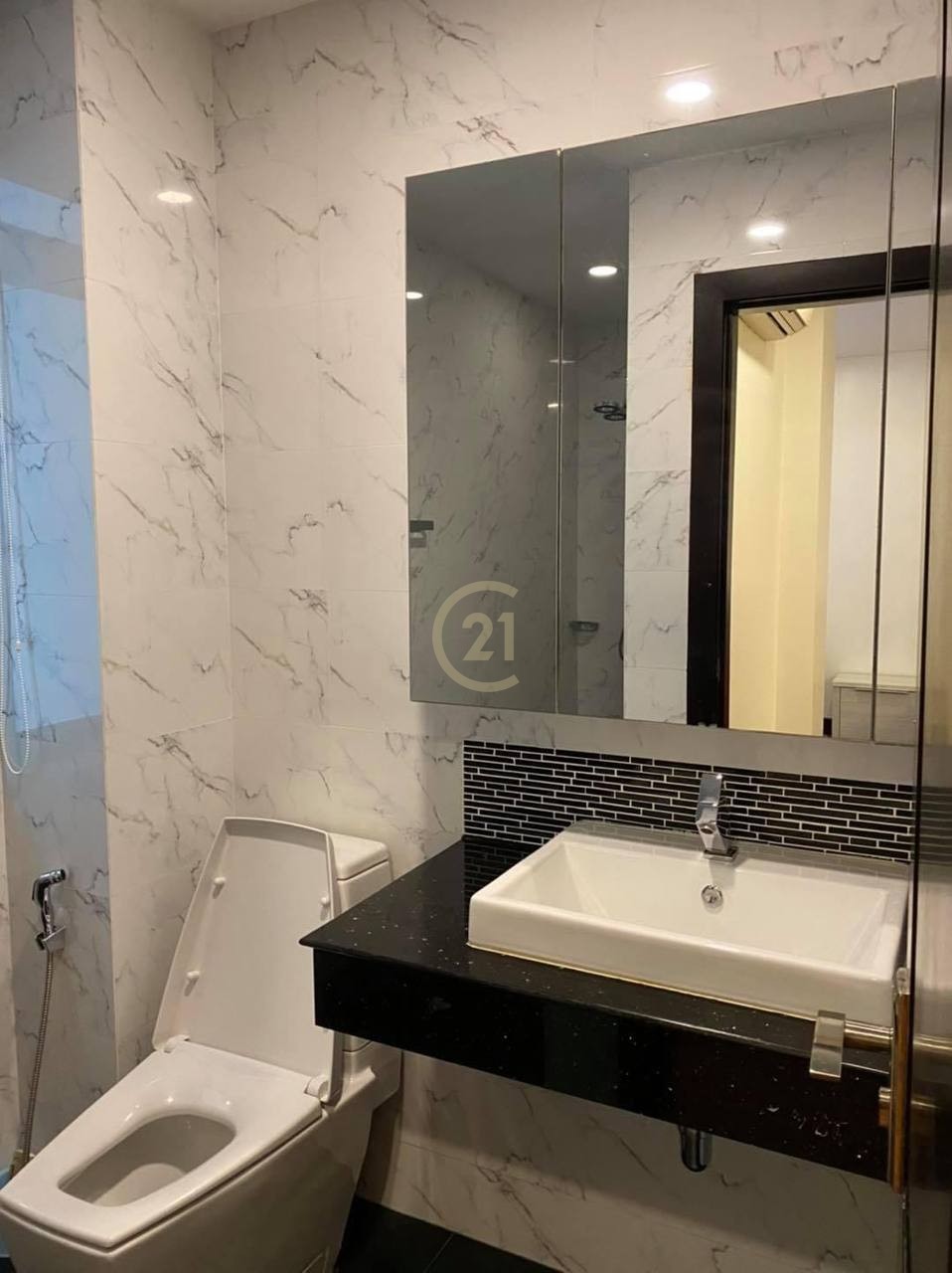 Gorgeous Apartment 3 Bedrooms For Rent