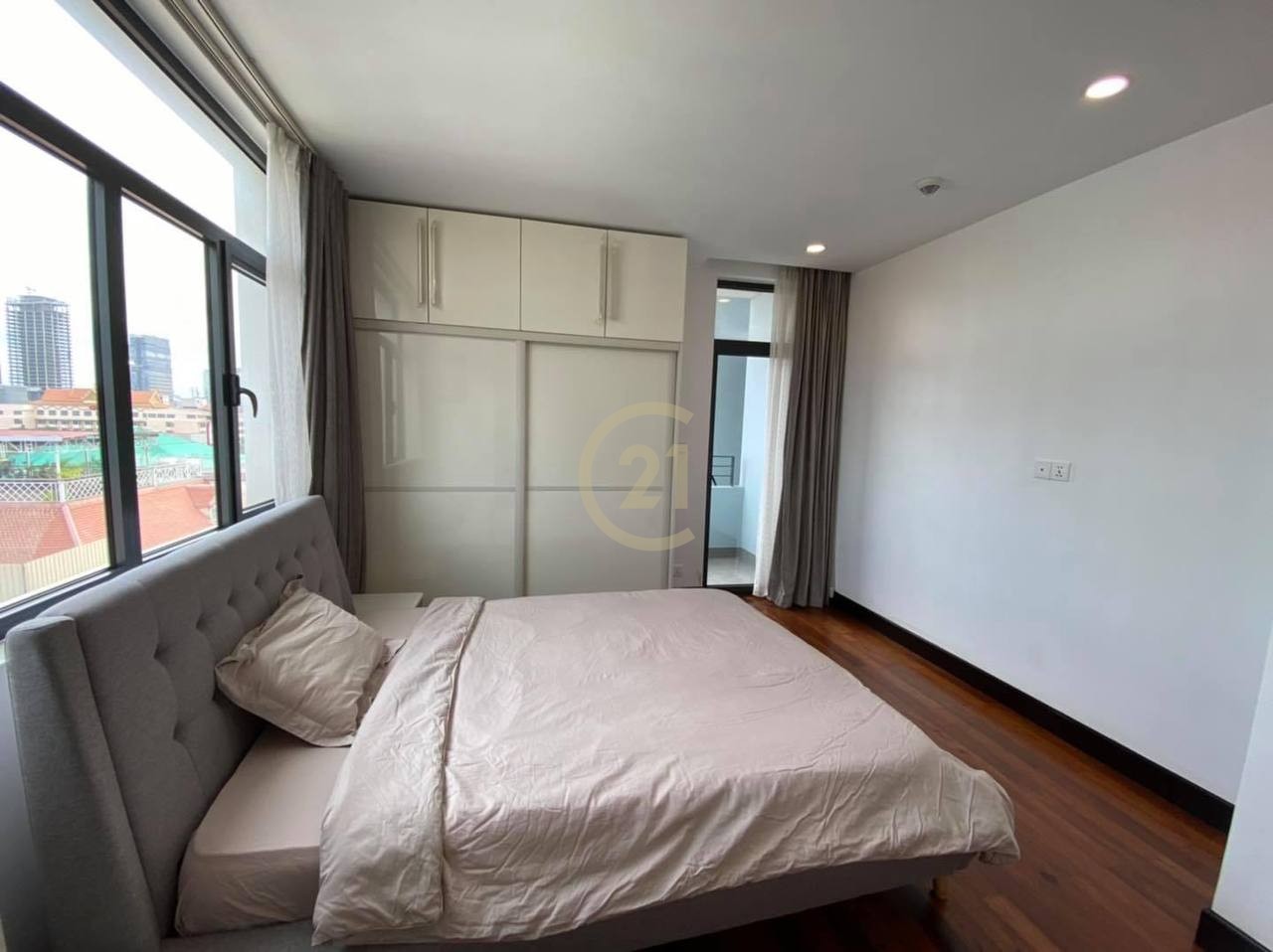 Gorgeous Apartment 3 Bedrooms For Rent