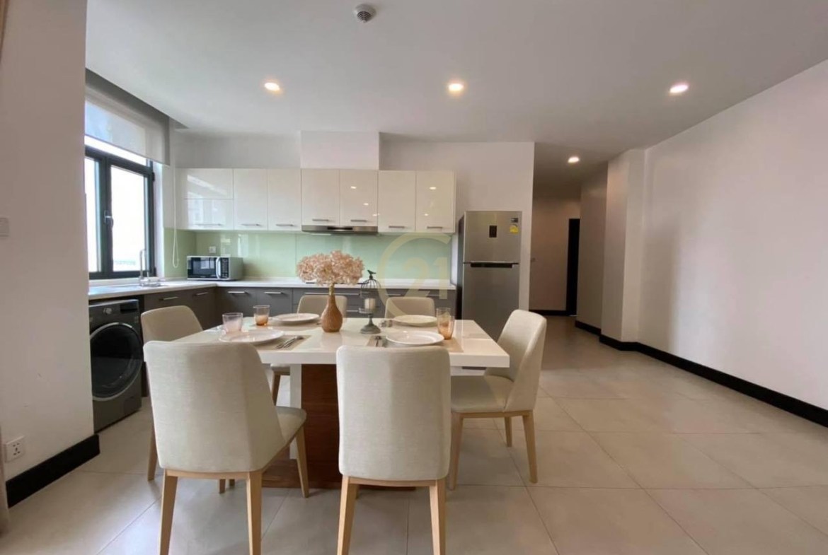 Gorgeous Apartment 3 Bedrooms For Rent