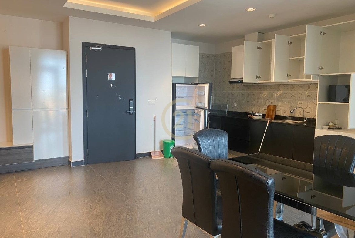 Beautiful Apartment Located Beong Reang