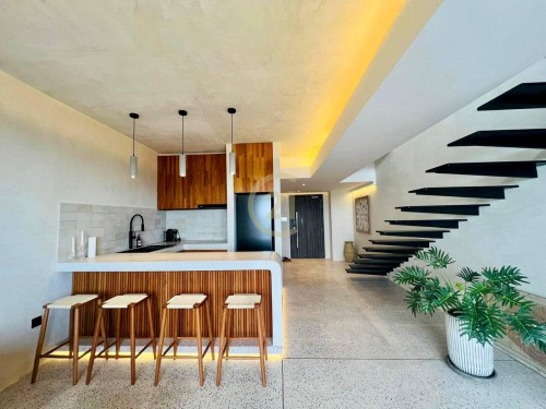 WESTERN DUPLEX ROOM FOR RENT