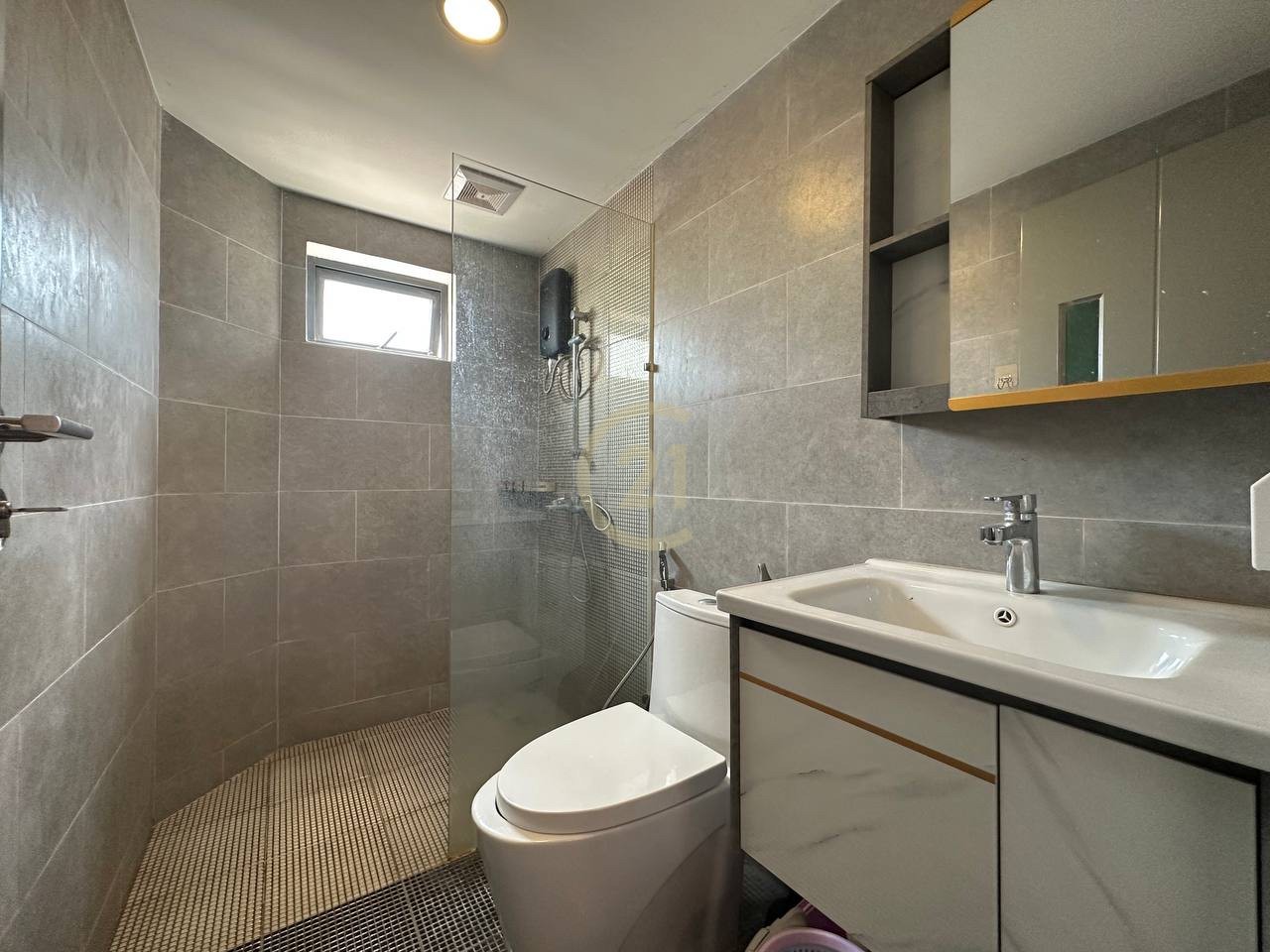 11D0417B-DA8C-4BF2-86D4-5F63E871F17C 2 Bed serviced apartment for rent | 7 makara
