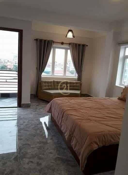 14284AF3-CD46-4D8F-BA56-7A9711FFB387