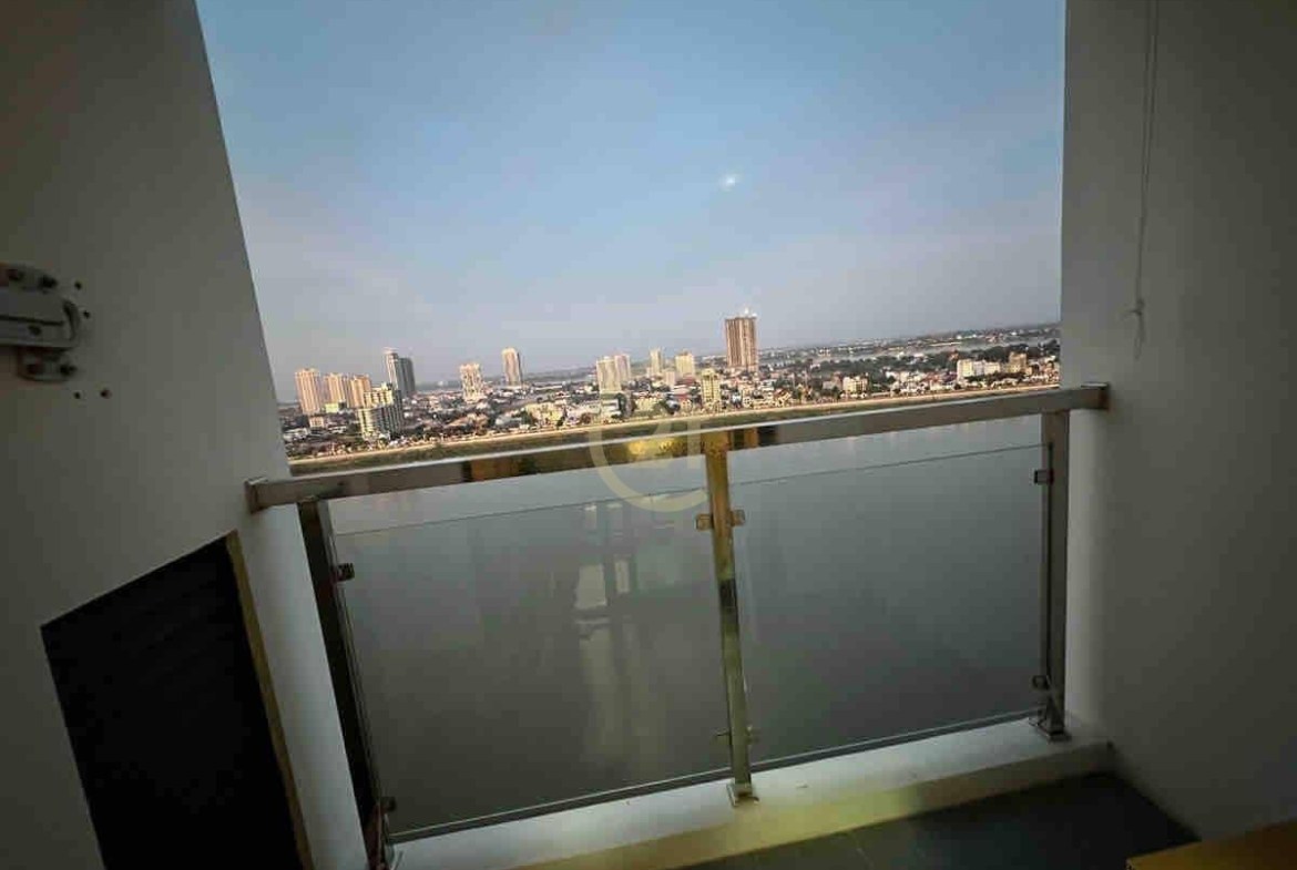 Nice Studio Room With THe Most Stunning View ( Riverside )