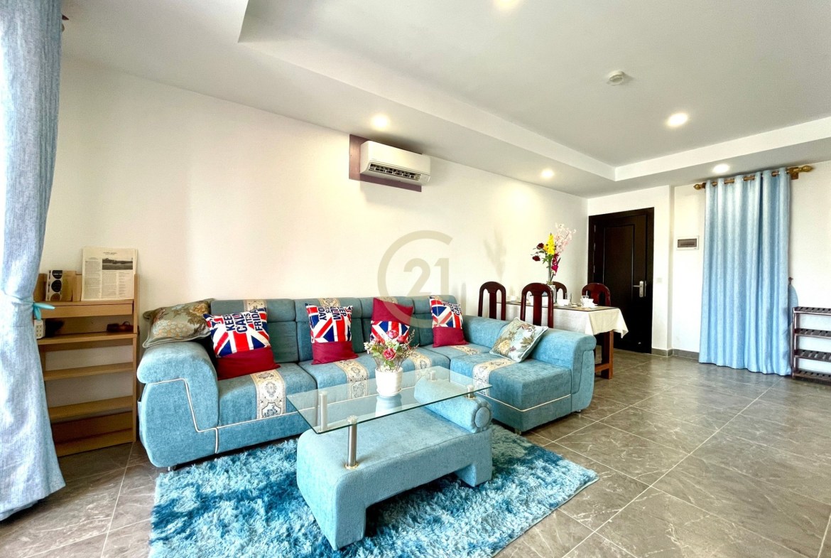 Luxury Two bedroom for rent at Toul Tom Poung