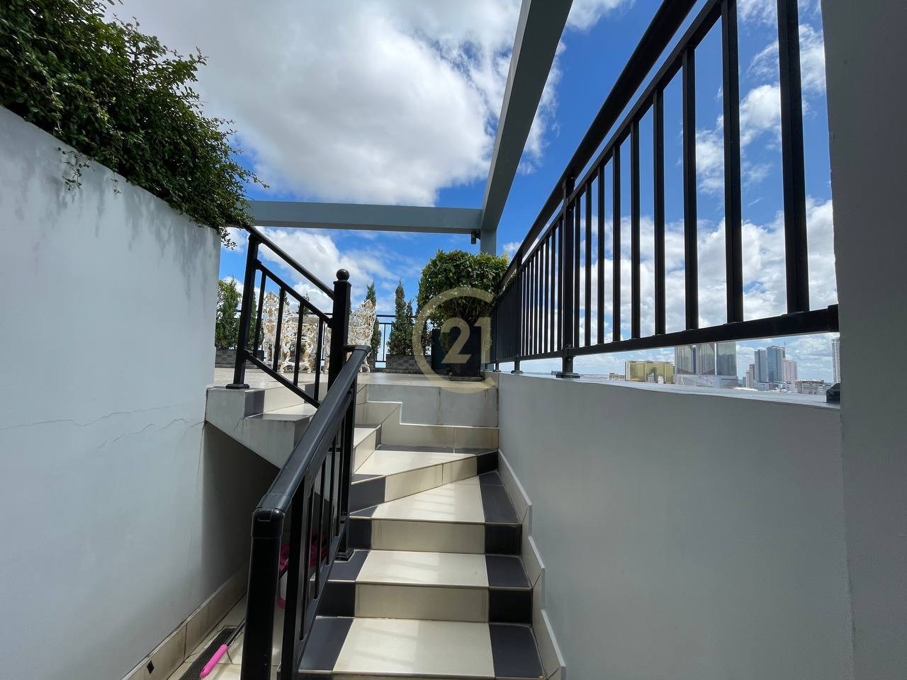 2 Bedrooms Great View Amenities & Facilities Beong Reang