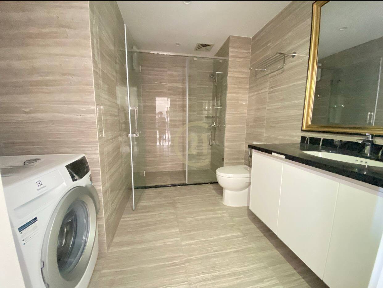 Luxury one bedroom for rent with fully furniture