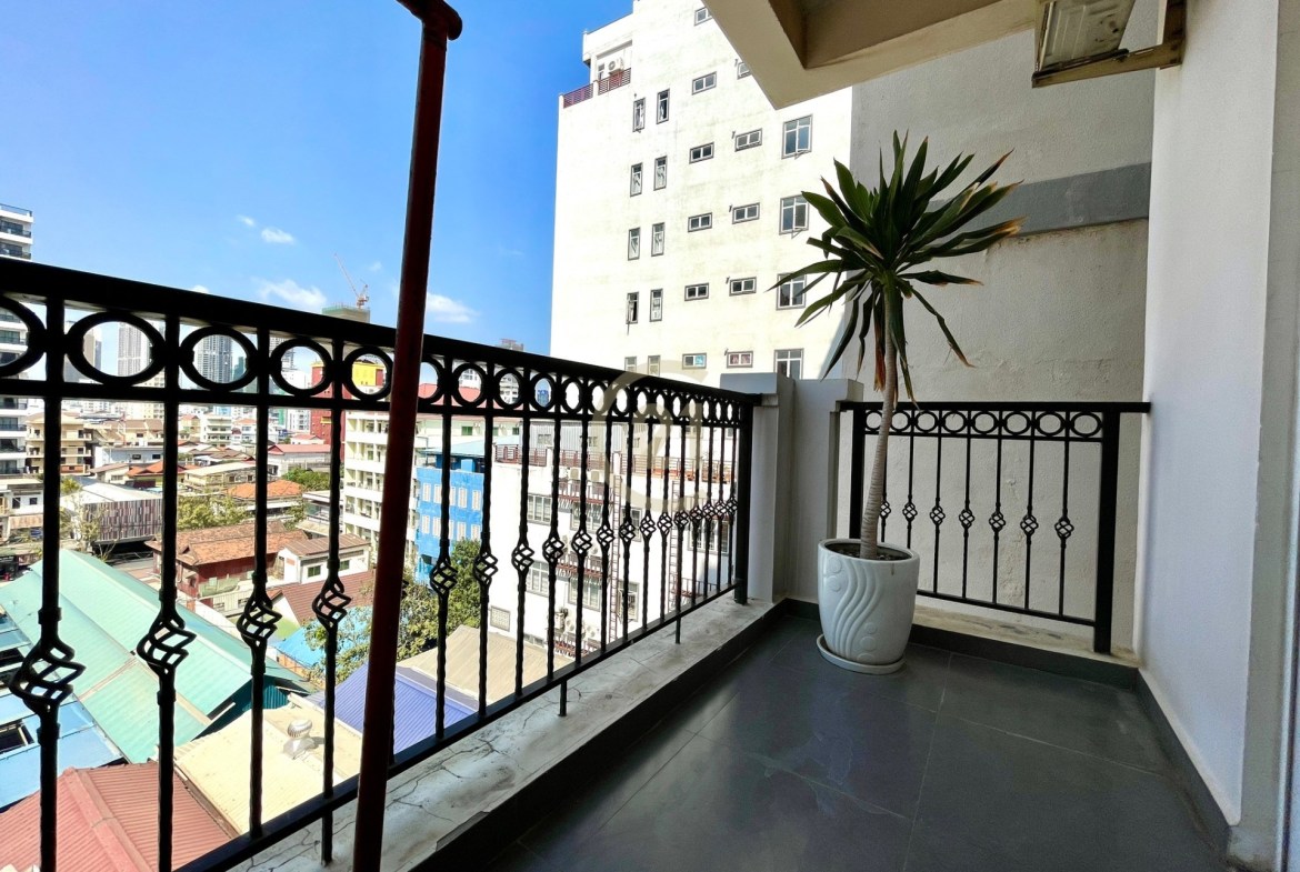modern one bedroom for rent at toul tom poung