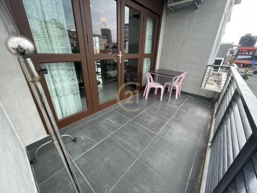 4 NICE ONE BEDROOM FOR RENT