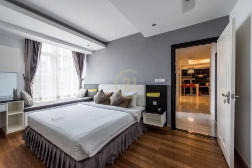 4 LUXERY TWO BEDROOM FOR RENT