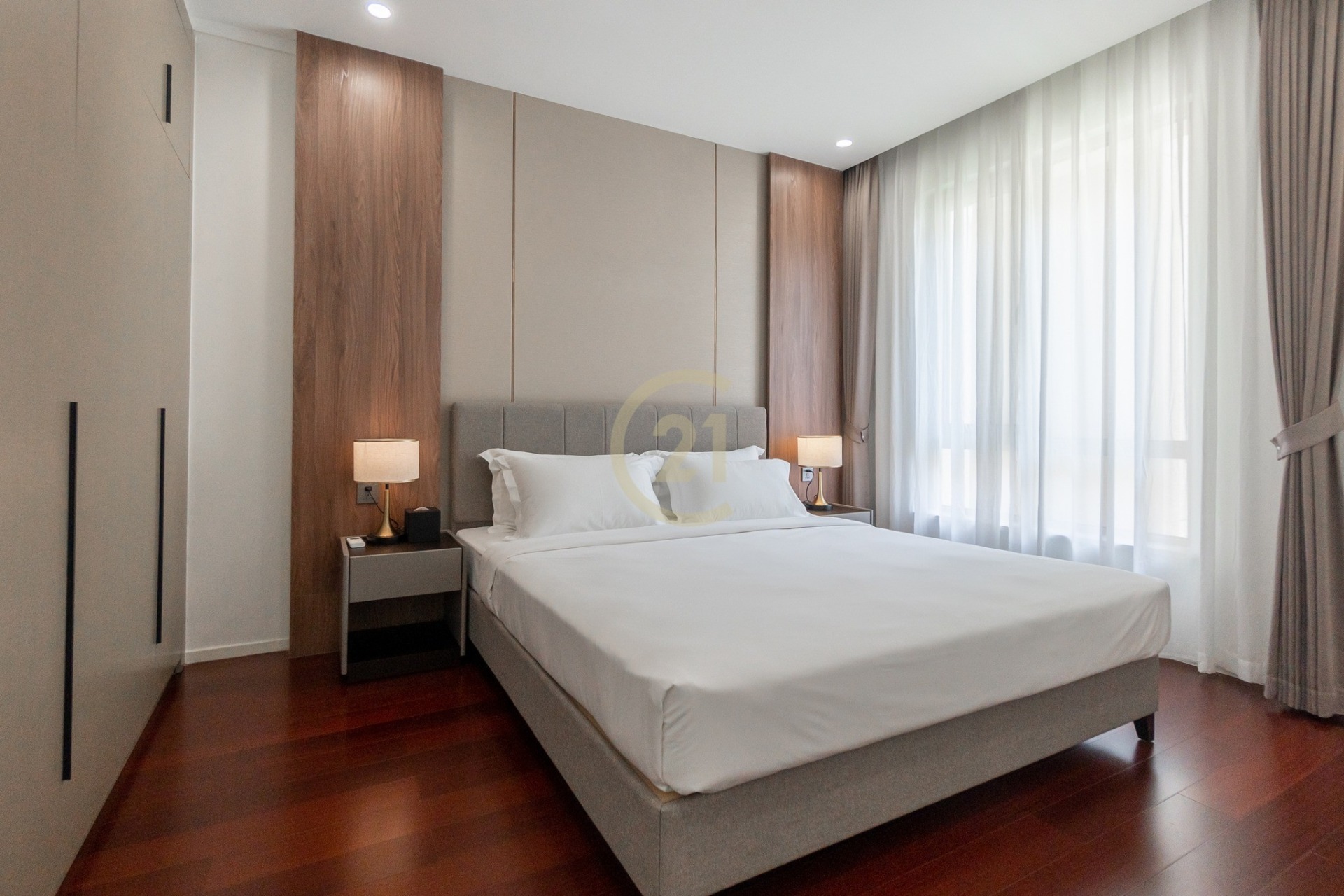 Luxury one bedroom for rent with fully furniture