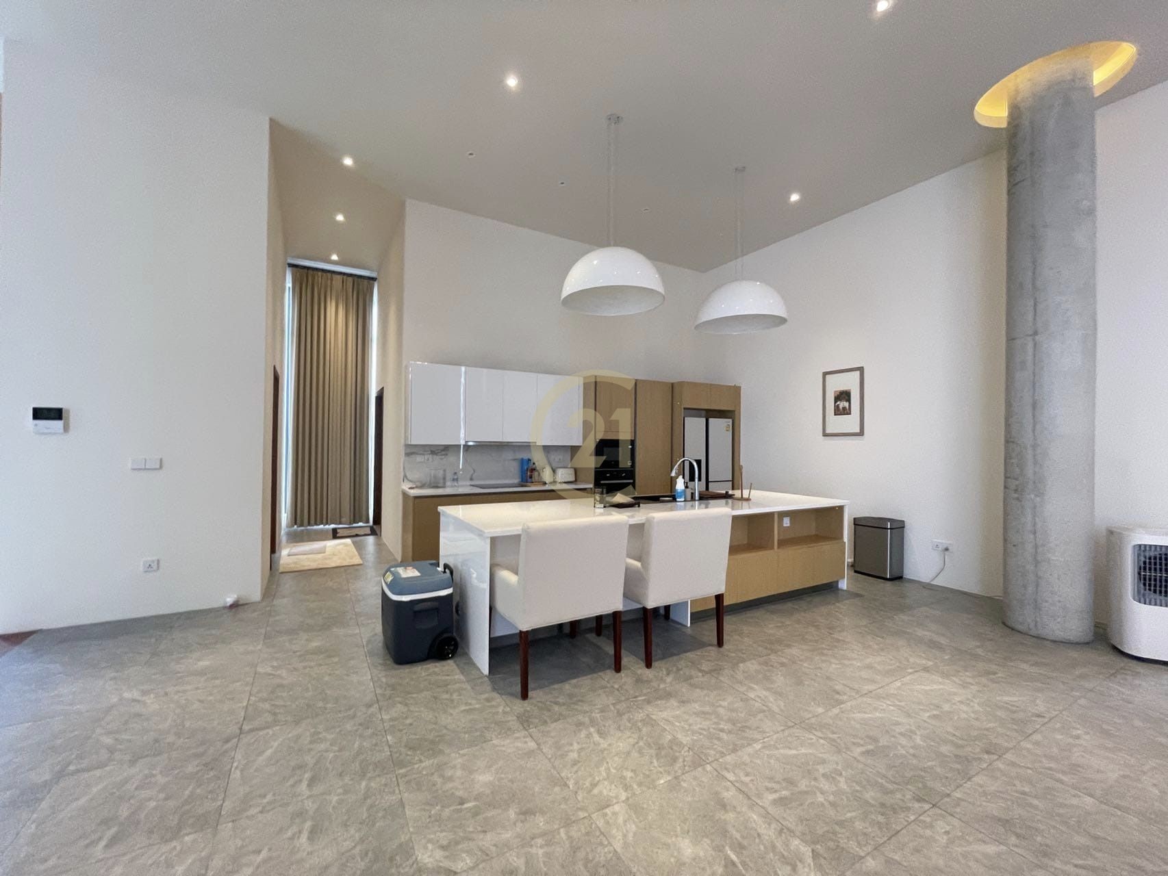 Luxury villa for sale on road 1 with fully furniture