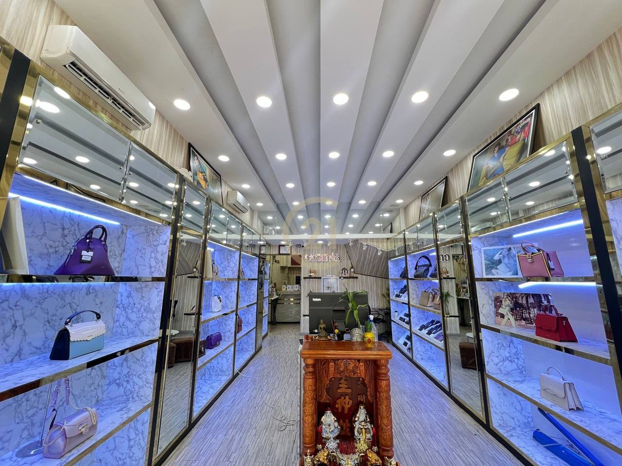 Best SHOP HOUSE for sale at Daun Penh