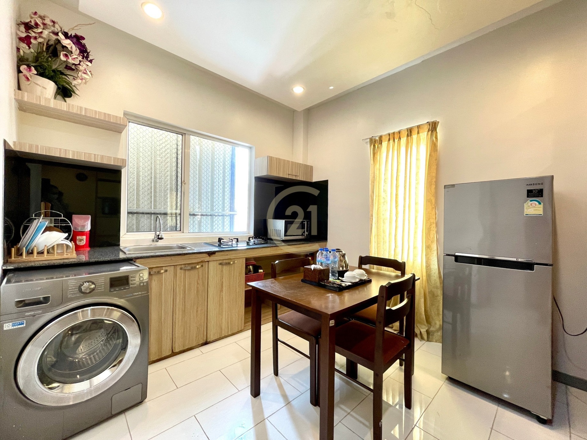 Beautiful 2 bedroom for rent at BKK2