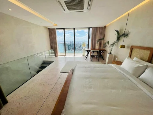 WESTERN DUPLEX ROOM FOR RENT