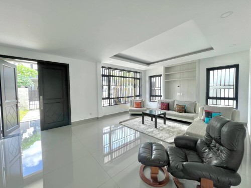 5 NICE VILLA FOR RENT
