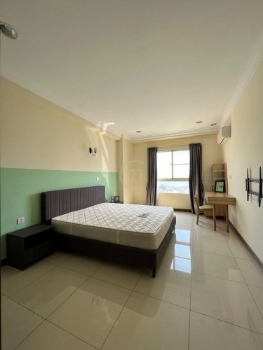 5 NIE ONE BEDROOM FOR RENT