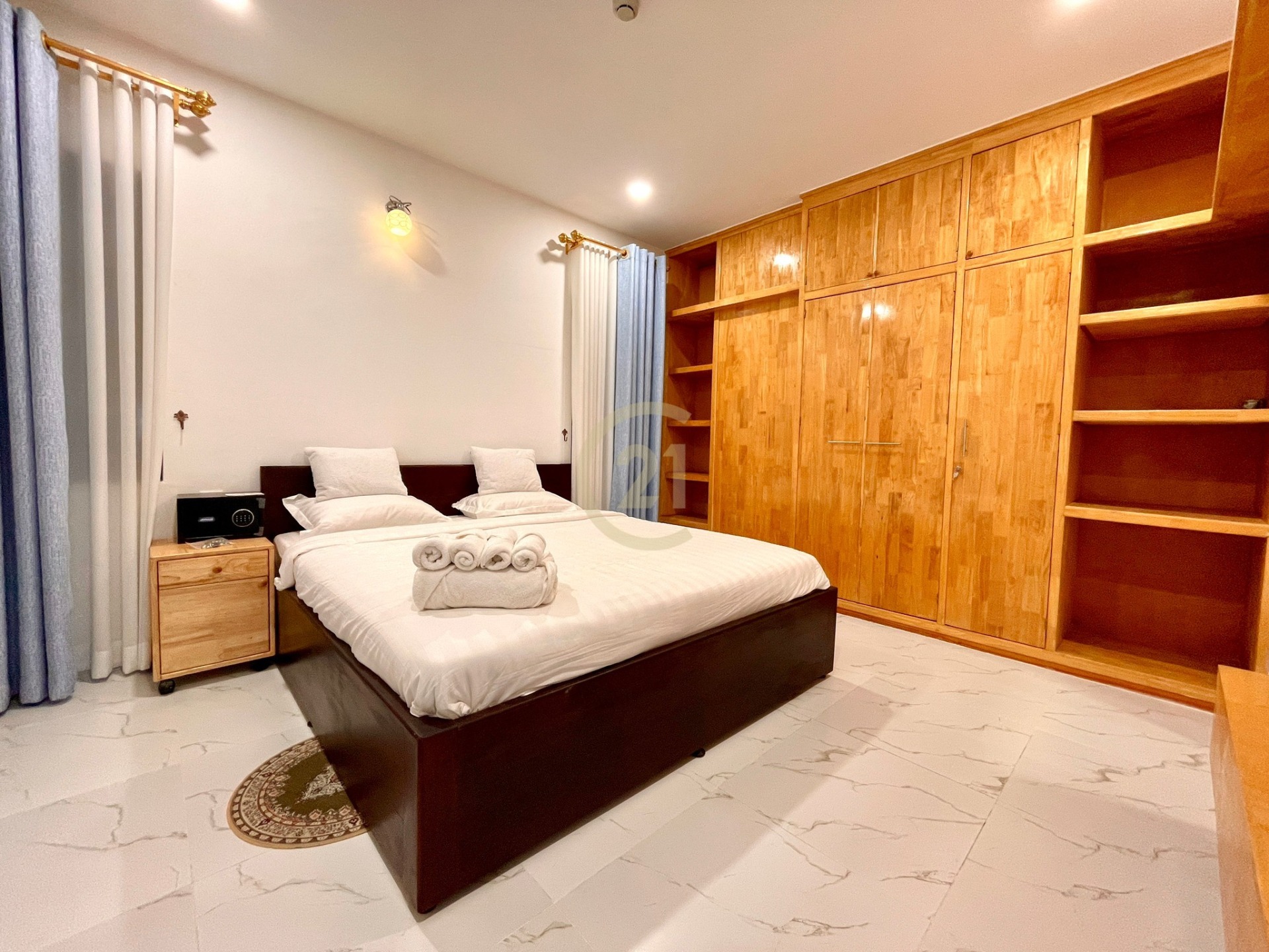 Brand new one bedroom for rent at Toul tom poung