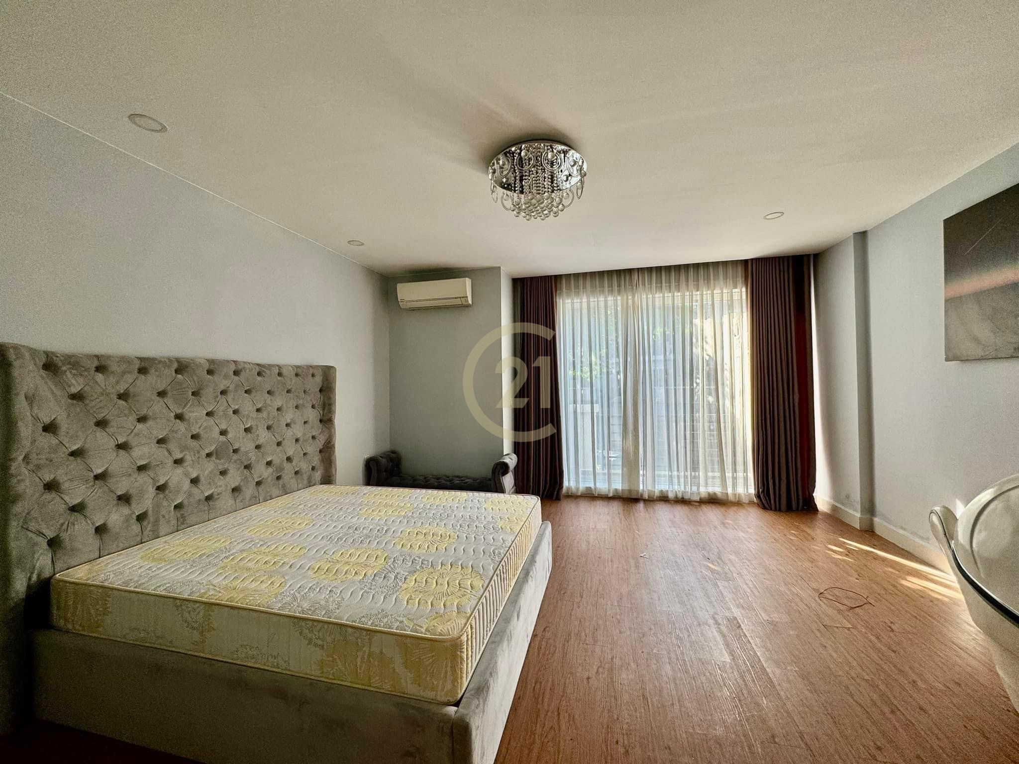 543A11A1-1F21-4FE0-9BB1-A72B46B43C2E Beautiful Shophouse For Rent Located Peng Hout Beong Snor