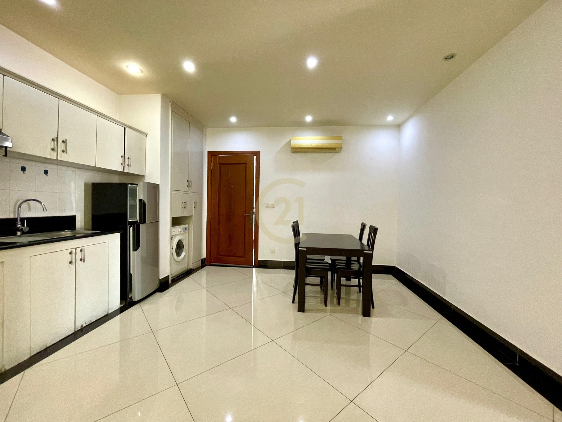 modern one bedroom for rent at toul tom poung