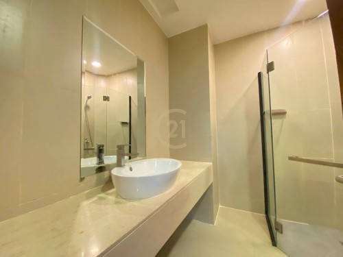 6 MODERN TWO BEDROOM FOR RENT