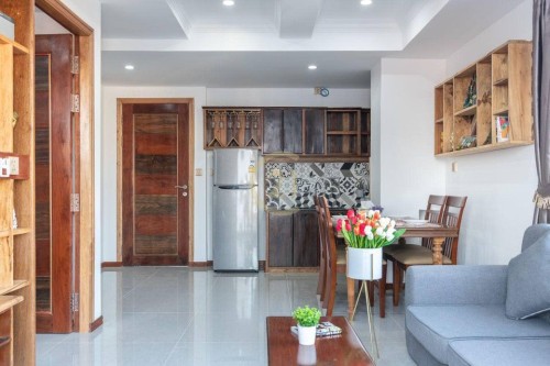 6 WESTERN ONE BEDROOM FOR RENT