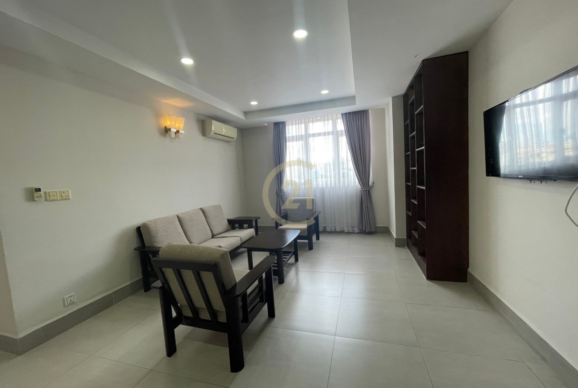 Spacious 3 Bedroom Available Olympic Area