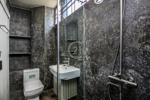 CLASSIC ONE BEDROOM FOR RENT
