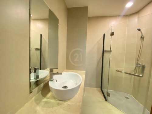 7 MODERN TWO BEDROOM FOR RENT