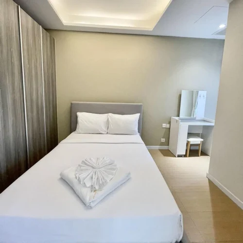 LUXERY THREE BEDROOM FOR RENT