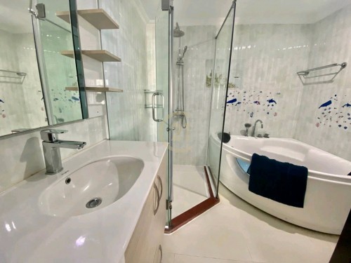 LUXERY TWO BEDROOM FOR RENT
